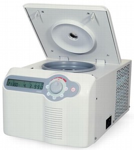 ���������� ������������ UC-2040R � �����������